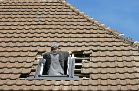 Pose de velux - La Salle-les-Alpes